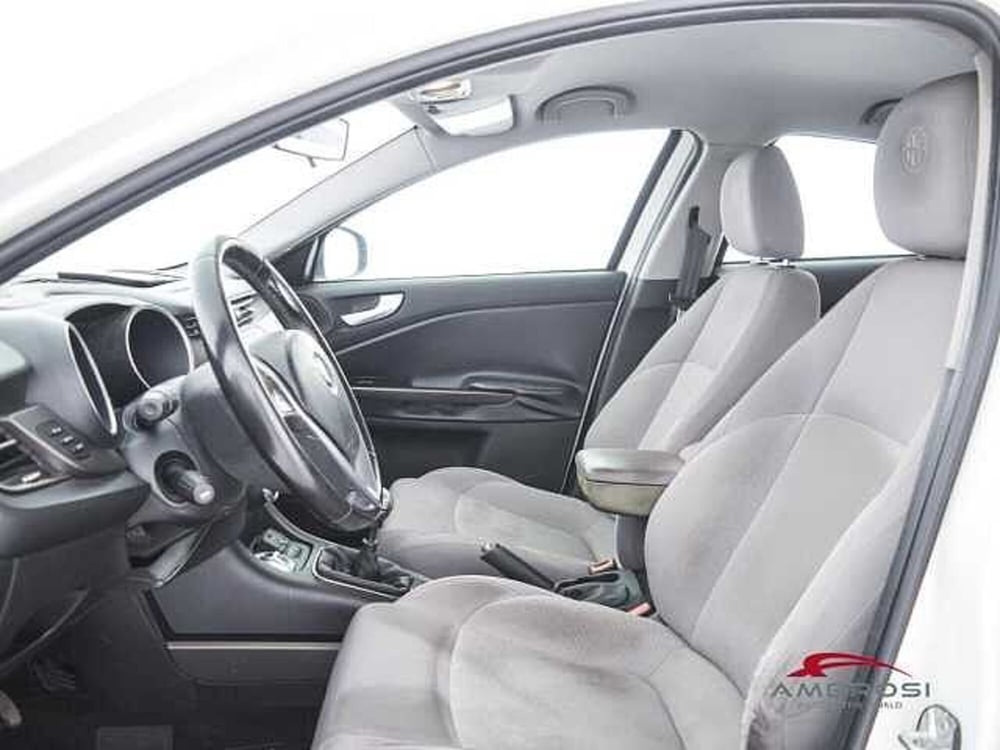 Alfa Romeo Giulietta usata a Viterbo (9)