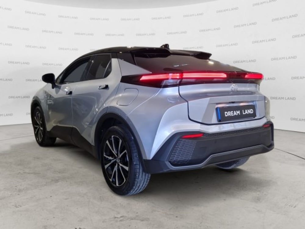 Toyota Toyota C-HR usata a Livorno (4)