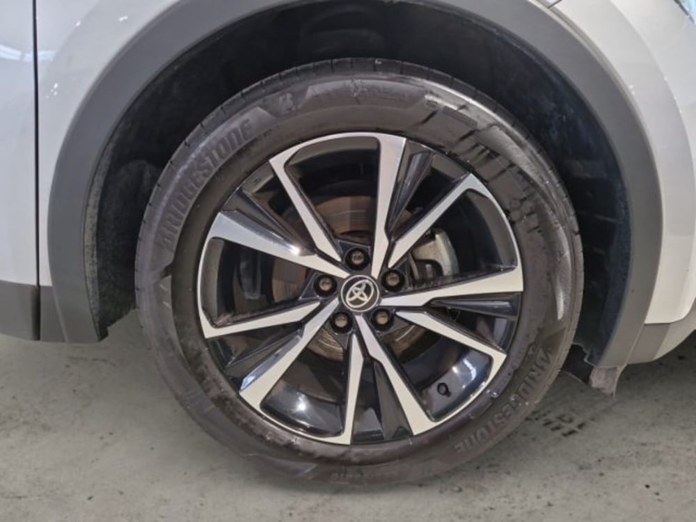 Toyota Toyota C-HR usata a Livorno (8)