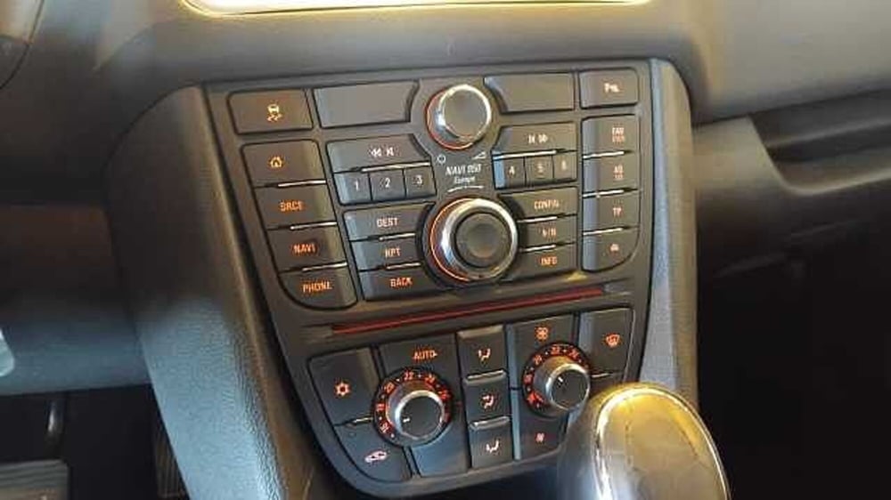 Opel Meriva usata a Milano (17)