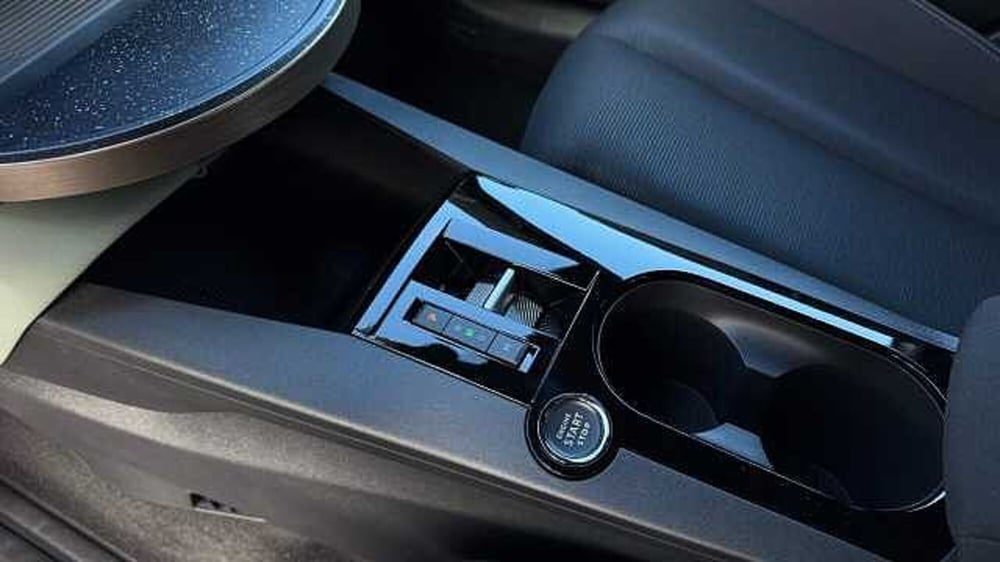 Lancia Ypsilon usata a Milano (14)