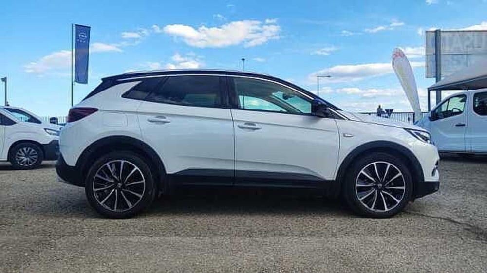 Opel Grandland usata a Firenze (10)
