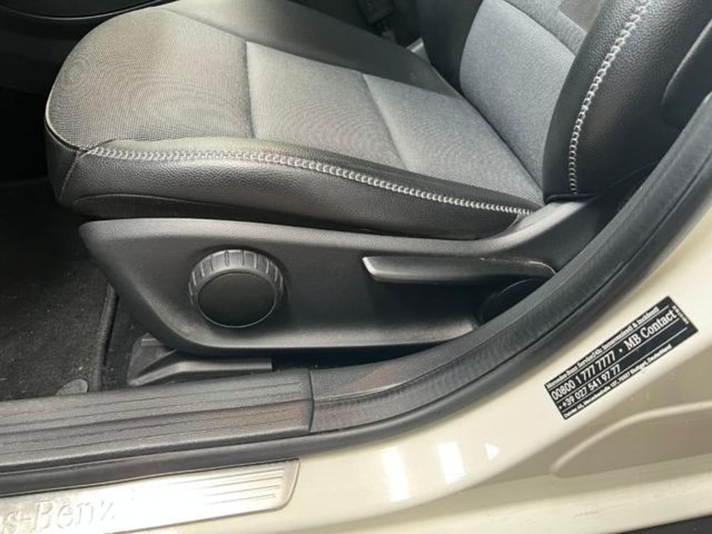 Mercedes-Benz GLA SUV usata a Modena (11)