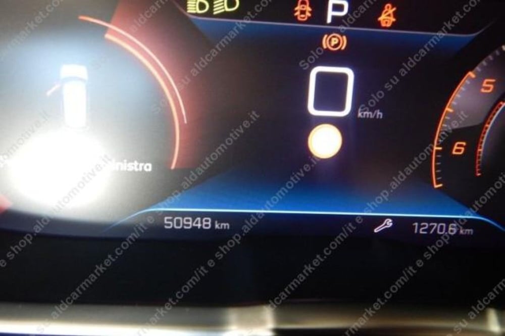 Peugeot 3008 usata a Lecce (4)