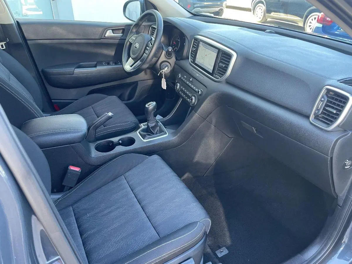 Kia Sportage usata a Lecce (18)