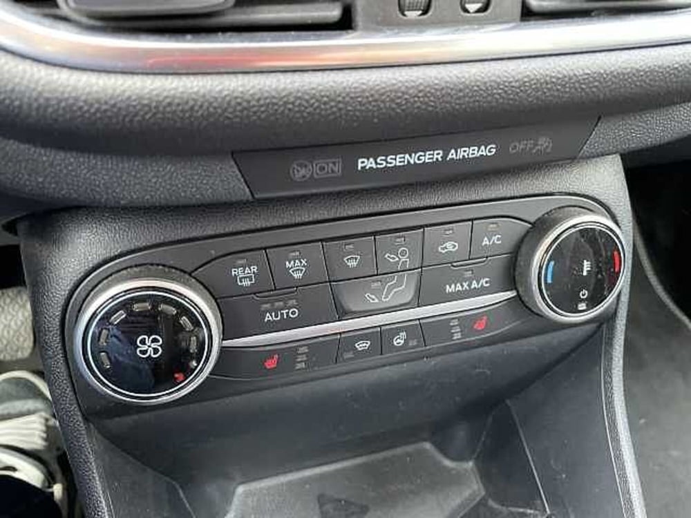 Ford Fiesta usata a Torino (10)