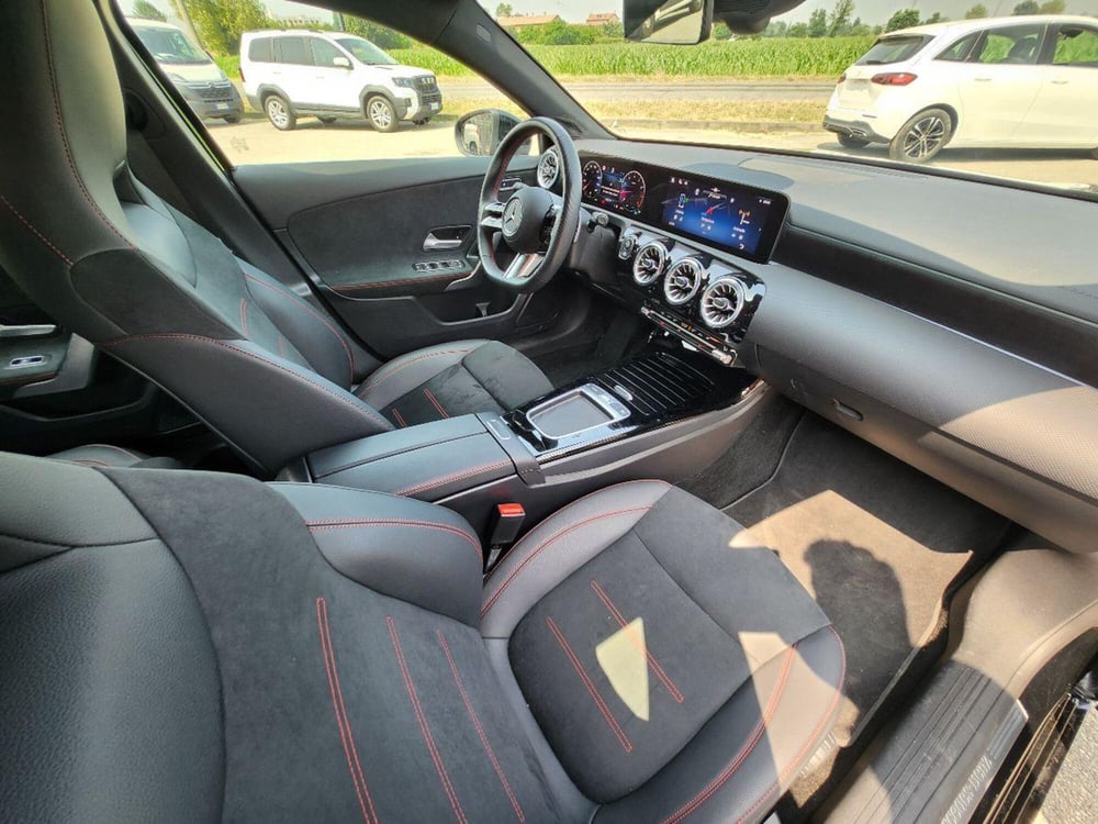 Mercedes-Benz Classe A usata a Milano (13)