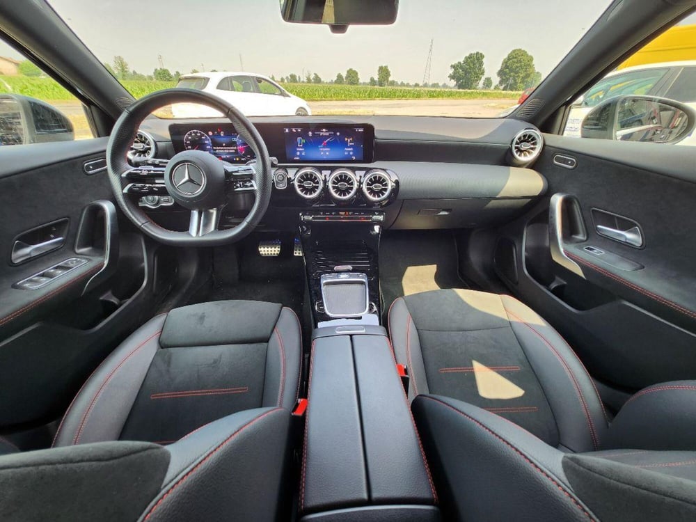 Mercedes-Benz Classe A usata a Milano (15)