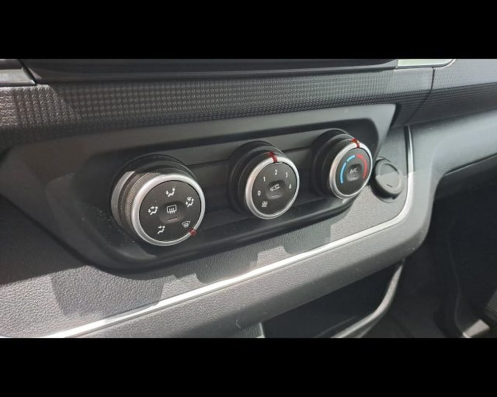 Nissan Primastar usata a Aosta (11)