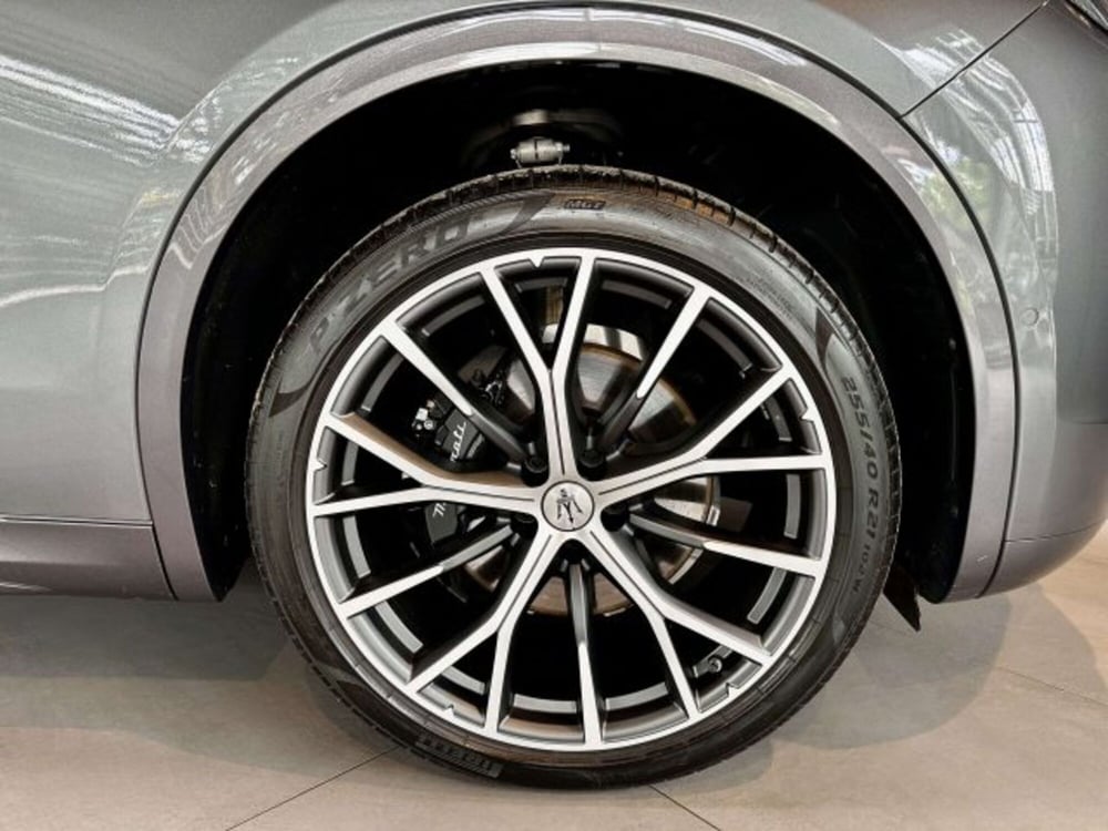Maserati Grecale usata a Torino (5)