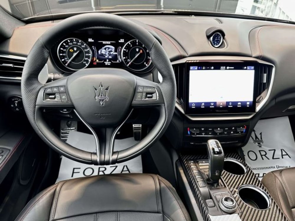 Maserati Ghibli nuova a Torino (14)