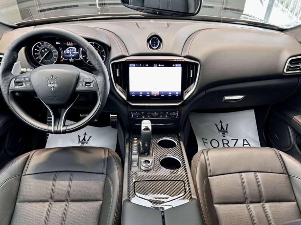 Maserati Ghibli nuova a Torino (15)