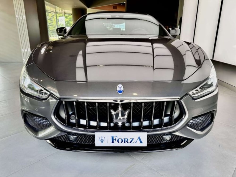 Maserati Ghibli nuova a Torino (2)