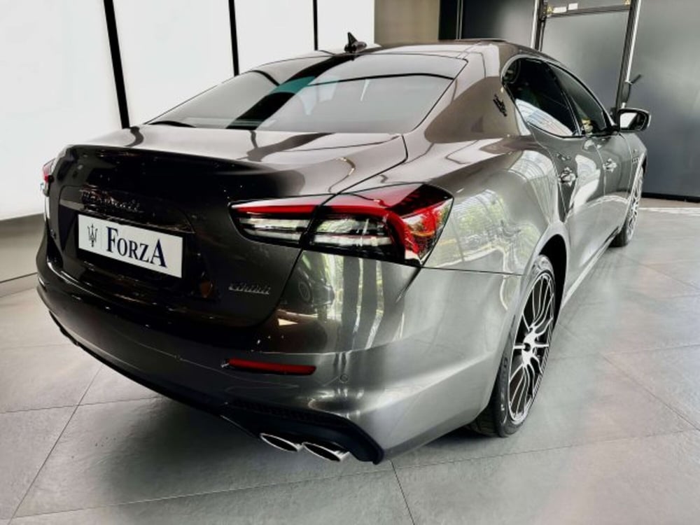 Maserati Ghibli nuova a Torino (6)