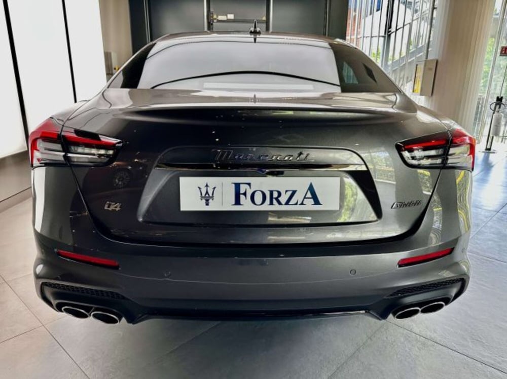 Maserati Ghibli nuova a Torino (7)