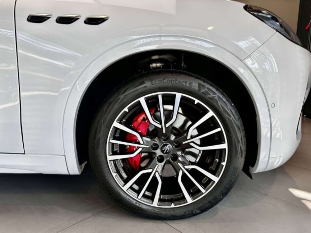 Maserati Grecale usata a Torino (5)