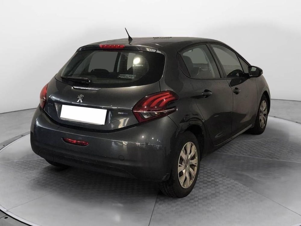 Peugeot 208 usata a Torino (4)