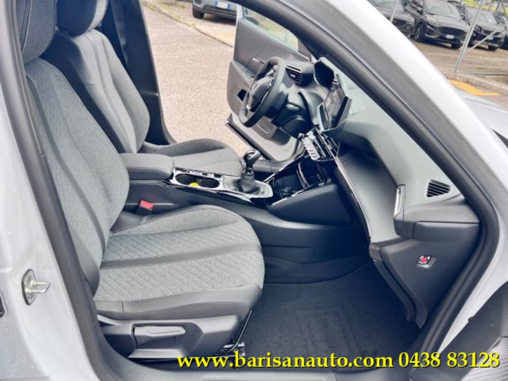 Peugeot 2008 nuova a Treviso (7)