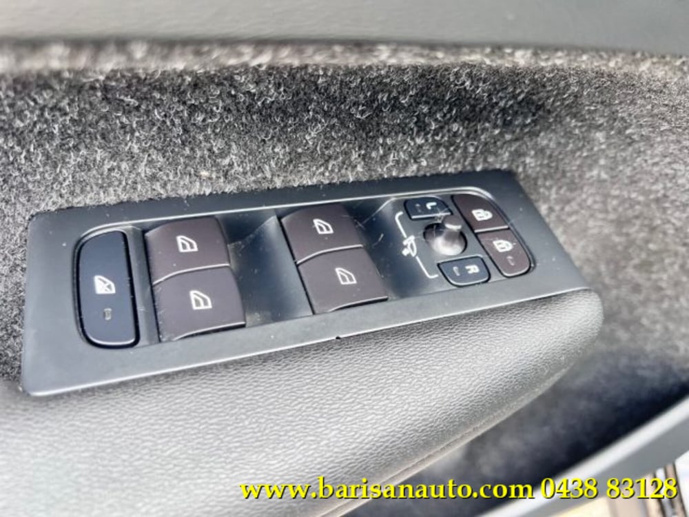Volvo XC40 usata a Treviso (9)