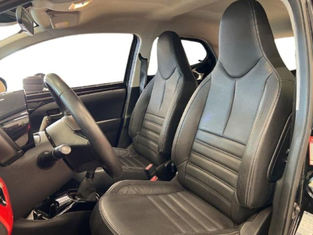Toyota Aygo usata a Vercelli (12)