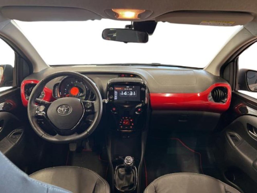Toyota Aygo usata a Vercelli (9)
