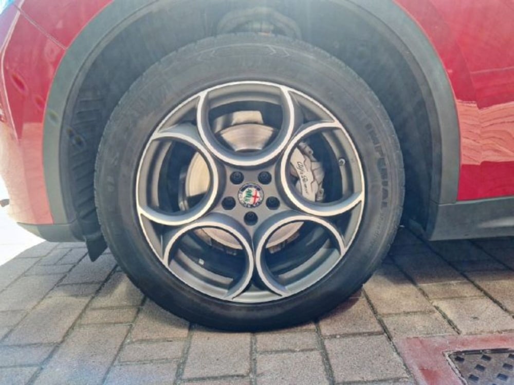 Alfa Romeo Stelvio usata a Monza e Brianza (13)