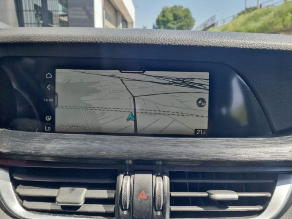Alfa Romeo Stelvio usata a Monza e Brianza (16)