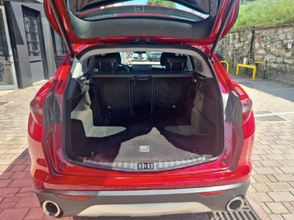 Alfa Romeo Stelvio usata a Monza e Brianza (6)