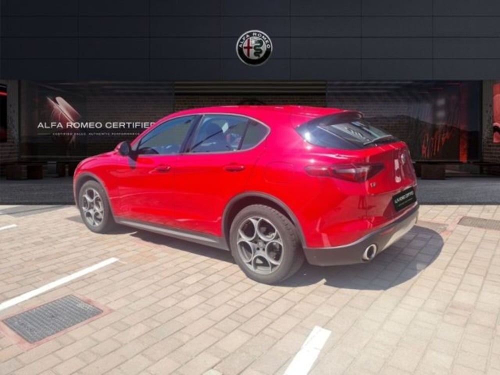 Alfa Romeo Stelvio usata a Monza e Brianza (7)