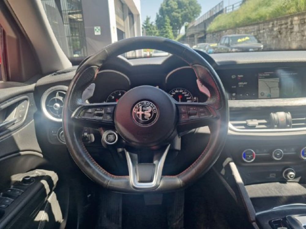 Alfa Romeo Stelvio usata a Monza e Brianza (9)