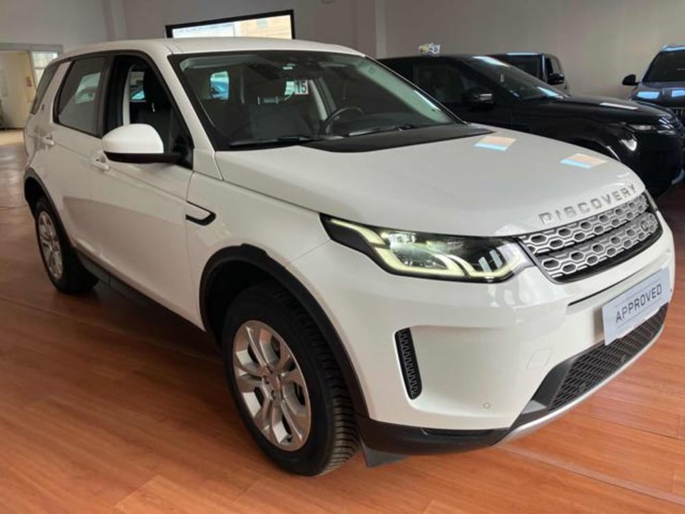 Land Rover Discovery Sport usata a Lucca (2)