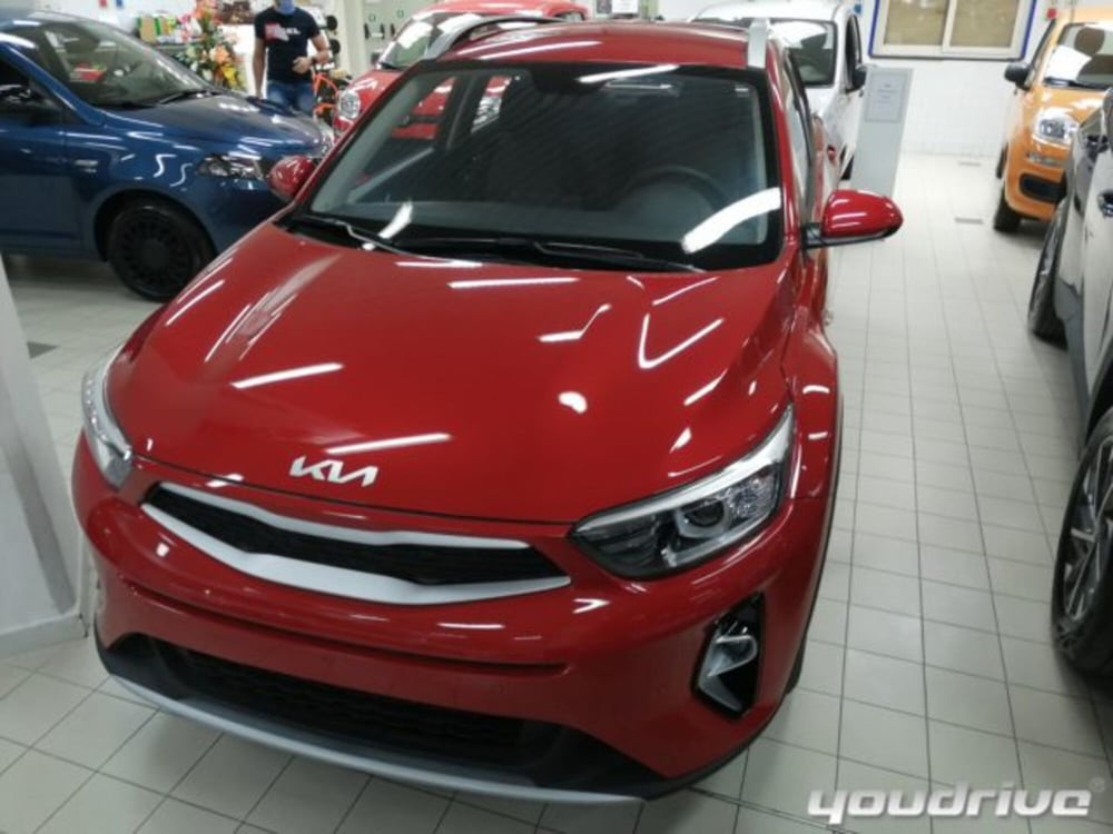 Kia Stonic nuova a Napoli (2)