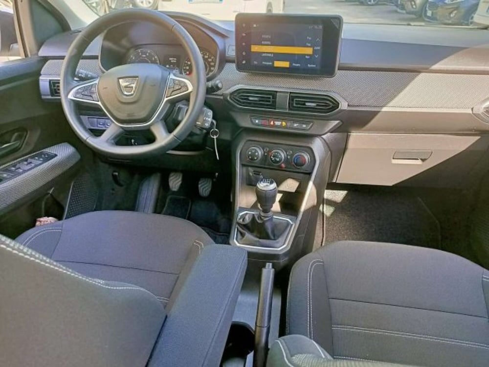 Dacia Sandero usata a Firenze (13)