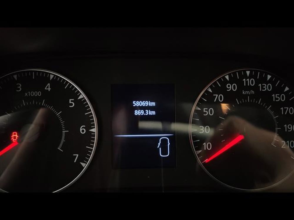 Dacia Duster usata a Milano (15)