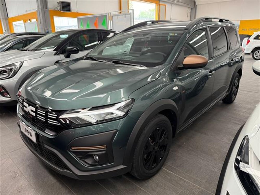 Dacia Jogger nuova a Cremona (2)
