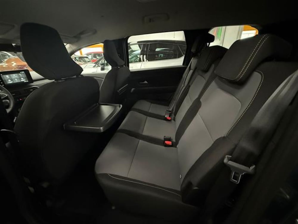 Dacia Jogger nuova a Cremona (6)