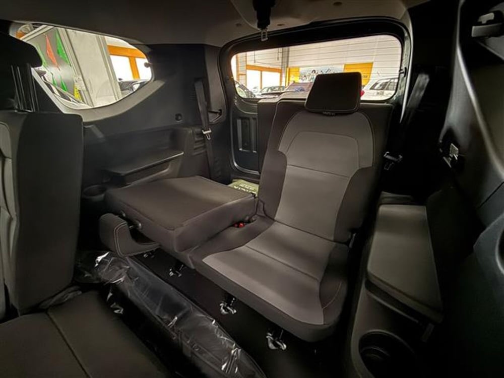 Dacia Jogger nuova a Cremona (7)
