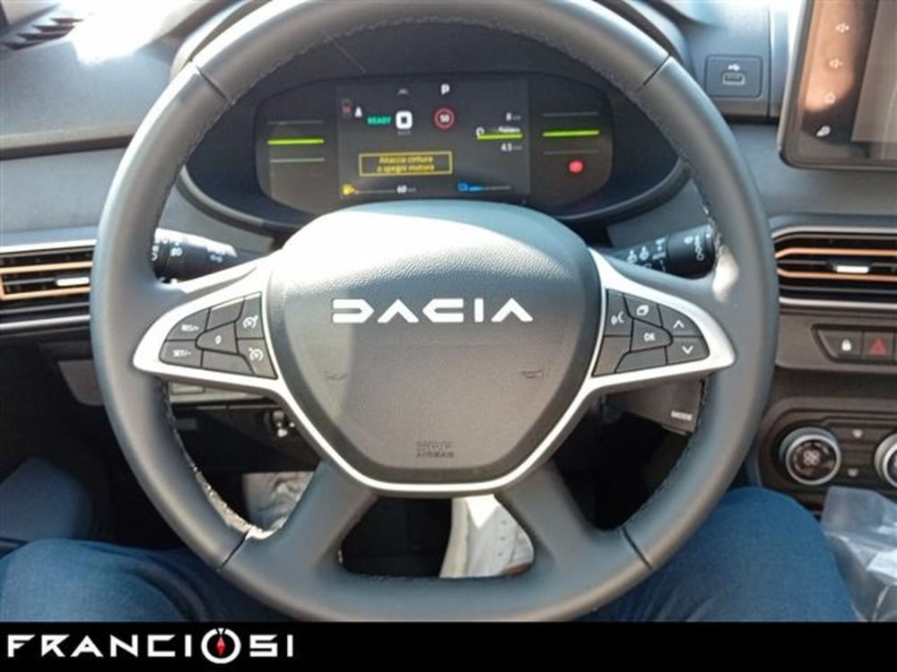 Dacia Jogger usata a Modena (9)