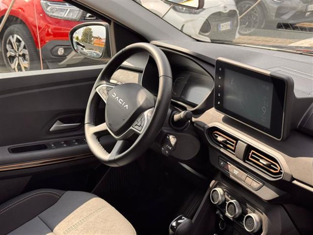 Dacia Jogger usata a Pavia (5)