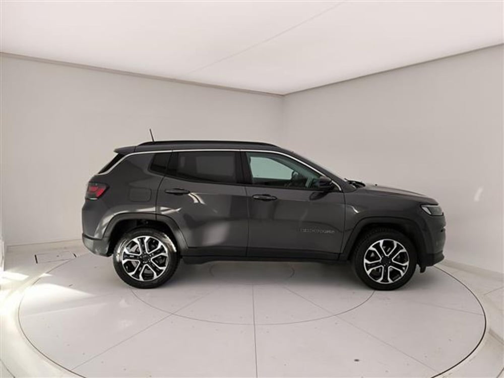 Jeep Compass usata a Milano (6)