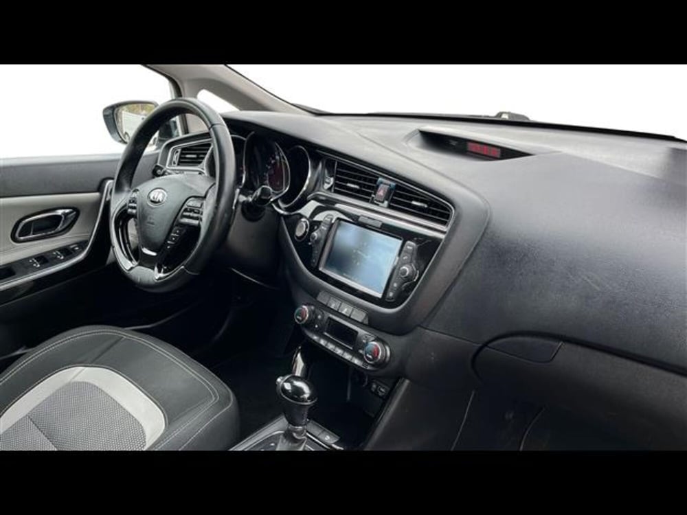 Kia Ceed Sport Wagon usata a Lecce (7)
