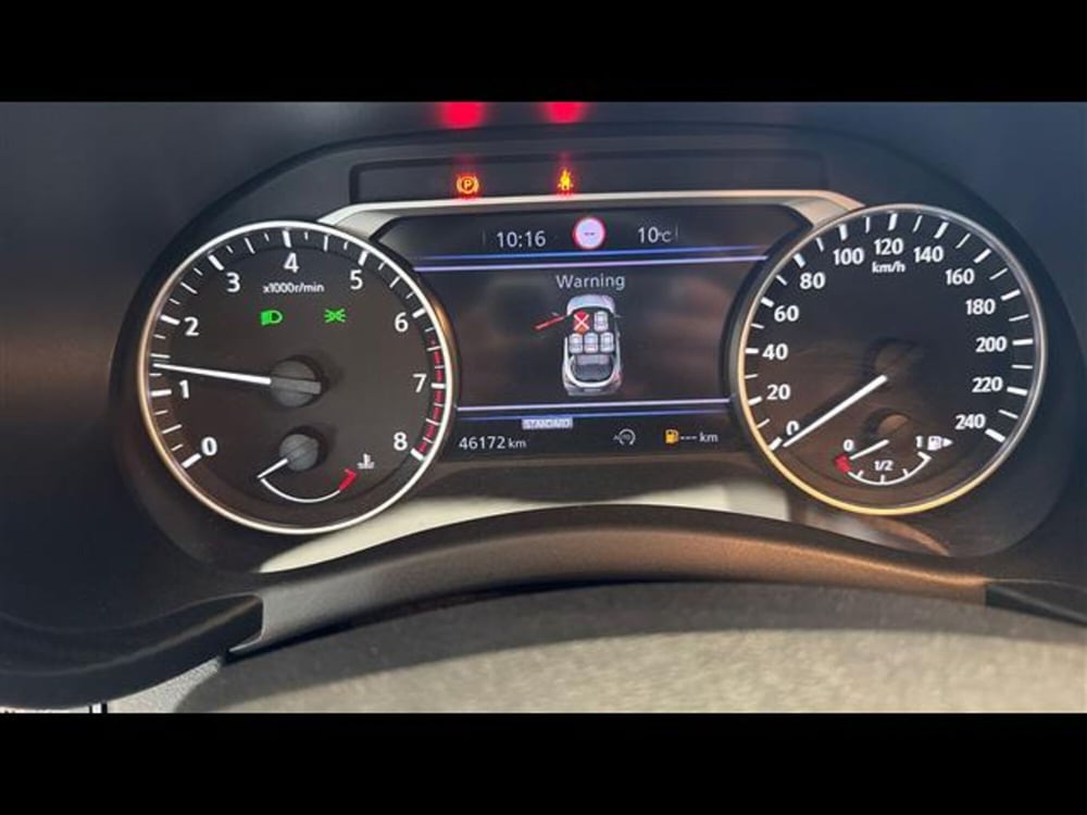 Nissan Juke usata a Viterbo (13)