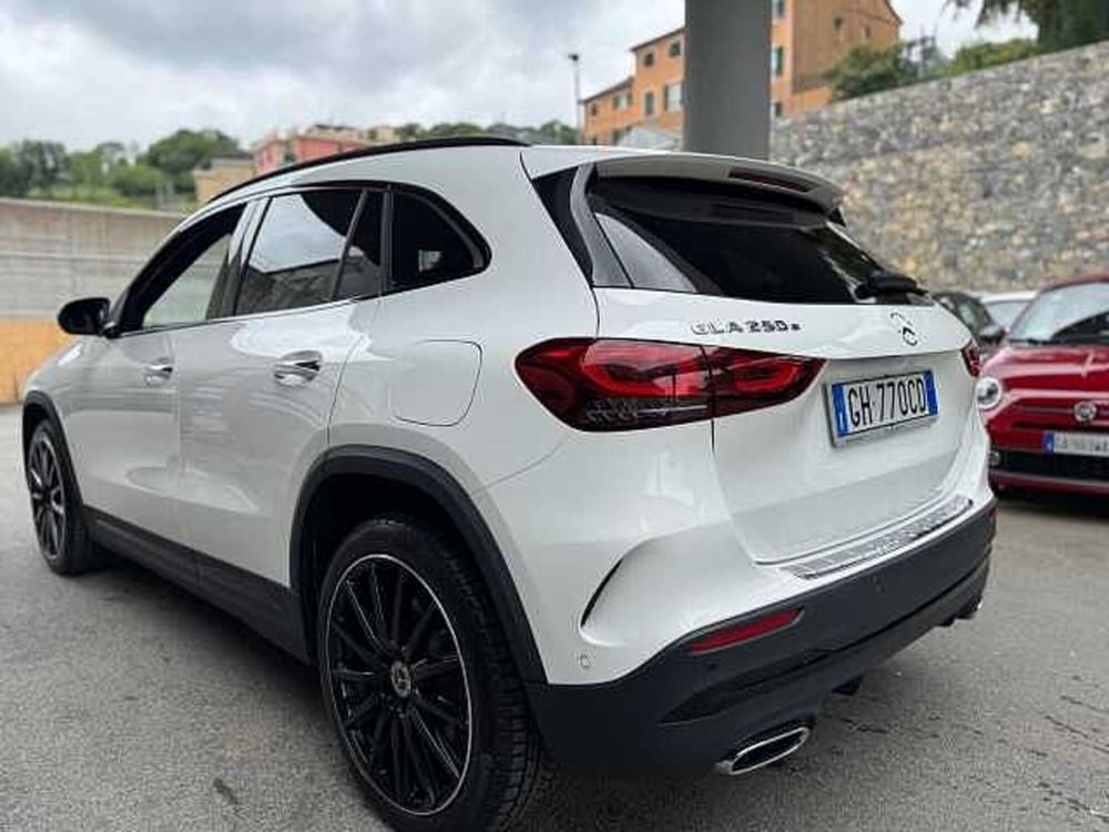 Mercedes-Benz GLA SUV usata a Genova (2)