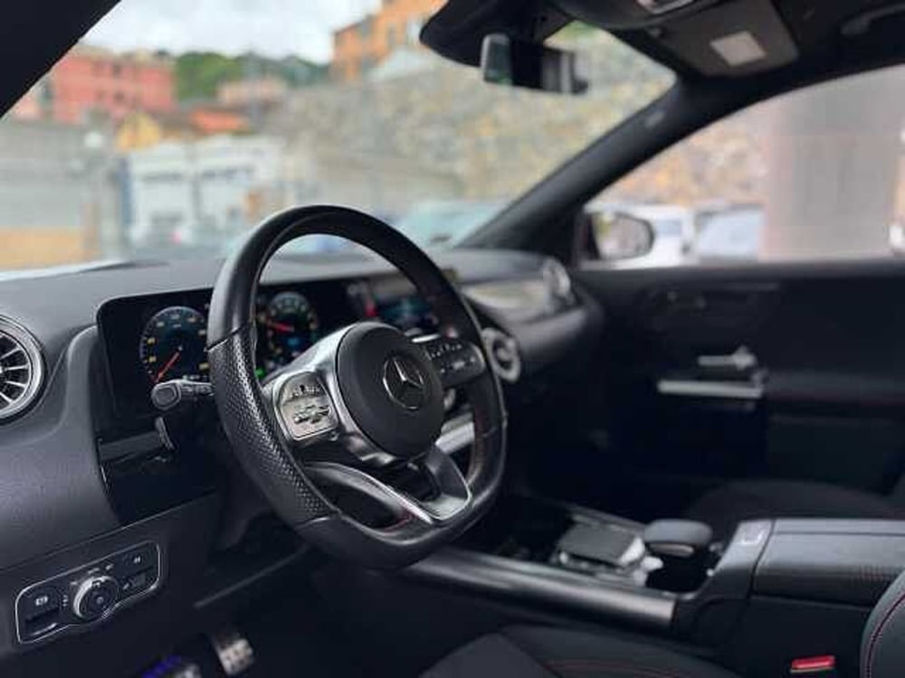 Mercedes-Benz GLA SUV usata a Genova (6)
