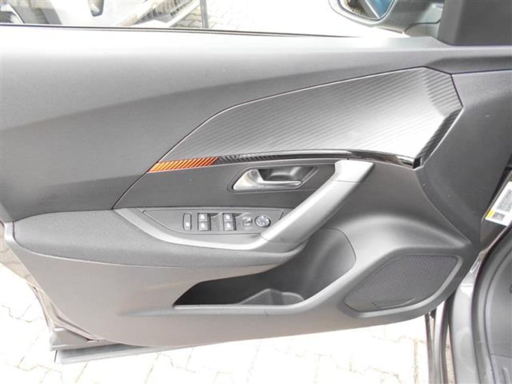 Peugeot 2008 usata a Firenze (10)