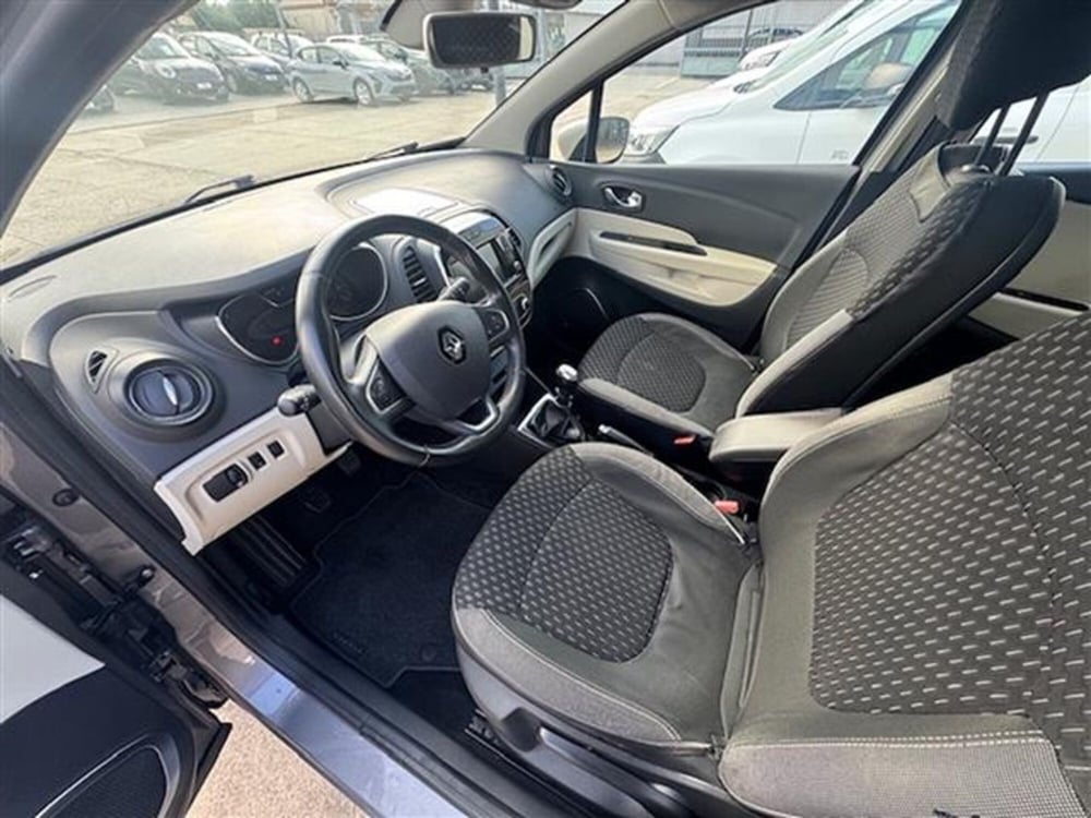 Renault Captur usata a Oristano (8)