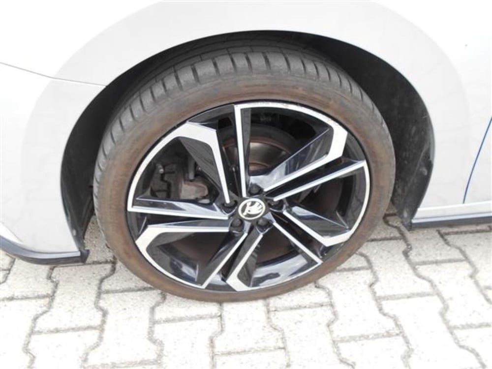 Skoda Fabia usata a Firenze (13)