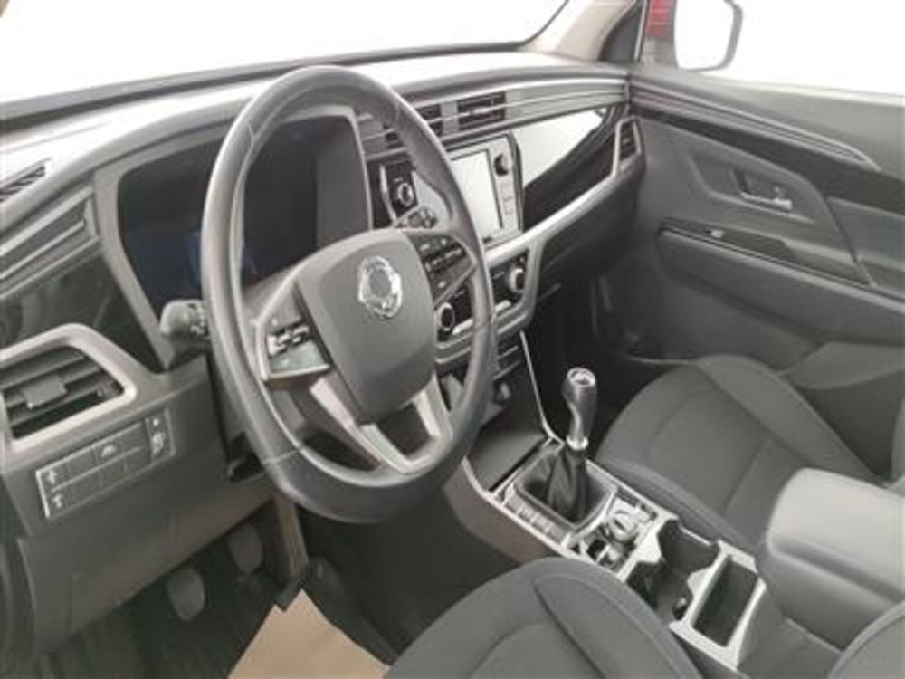 Ssangyong Korando usata a Bari (14)