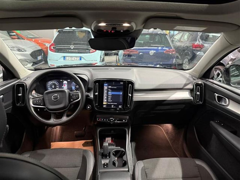 Volvo XC40 usata a Cremona (11)