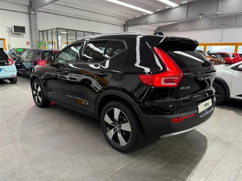 Volvo XC40 usata a Cremona (3)